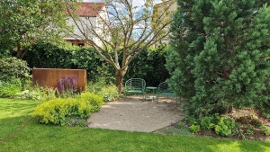 Garden with a barn, Tábor – photo 8